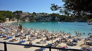 Porto cristo is a small town on the eastern coast of mallorca. Porto Cristo Tropfsteinhohlen Als Touristenmagnet