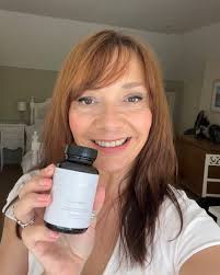 I am loving BloatBurn, one of my main symptoms is bloating and the tummy  guy pain! It is so common! These are genius! I did start to get that  meno-belly pouch about