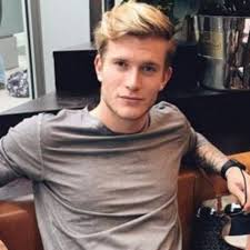 According to reports, karius has been dating the stunning blonde instagram icon since november. Loris Karius Frisch Verliebt In Pamela Reif Gala De