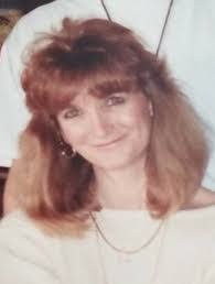 Kaye Snow's Instagram, Twitter & Facebook