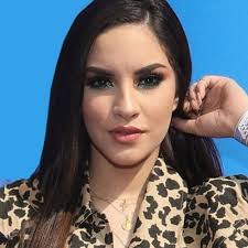 Accede a una de las mayores bolsas de empleo en españa y encuentra la profesión que buscas. Biografia De Daniela Alfaro Edad Estatura Pack Badabun Novio Laletrade Biografias Musica Y Letras