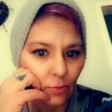 🔥POLL TIME🔥 Which tattoos do you prefer to get: blackwork or full color?  🖋️ Comment down below!👇