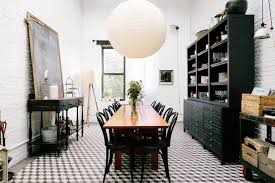 Transformative online classes, cooking experiences, corporate culture building. These 8 Brooklyn Teaching Kitchens Offer Cooking Classes For Every Skill Level