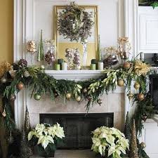 Standout Christmas Fireplaces Colonial To Classical Christmas Mantel Decorations Christmas Mantle Decor Christmas Fireplace Decor