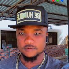 Kelly Andrew @KellyAndre660