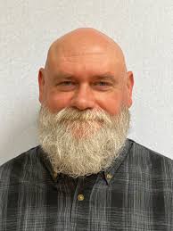 About Edward Schultz