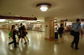 Underground Concourse In Suburban Station Philadelphia Stores Amtrak Tickets I Think Septa Tickets Tokens Trust Me It Gets Train Station Amtrak Station