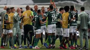 O sport lisboa e benfica emitiu um comunicado no seu site lamentando o falecimento do antigo futebolista angolano paulo antónio alves paulão, que representou o clube entre 1995 e 1997. N8tbf3ayyxvqhm