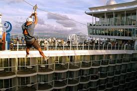 Kids playing at waterworks on carnival vista (photo: Best Cruise Ships For Kids