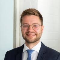 1100+ Profile mit dem Suchbegriff „Dorian“