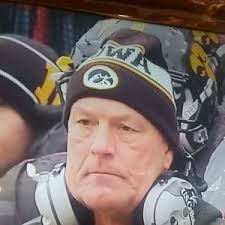 Kirk Ferentz's Hat (@KirkFerentzsHat)