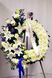 Looking to send fresh flowers or gifts delivery to fresno, we are your local flower shop for affordable flower delivery. Multi Circle Standing Spray Funeral In Fresno Ca Inlove Flower Shop Home Decor