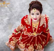 Nepali Wedding Tradition Nepal Marriage Bride Makeup Simple Saree Dress Indian Wedding Couple Photography Bride Photoshoot Indian Wedding Poses