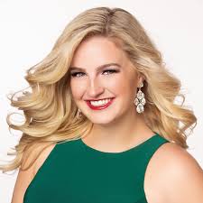 Meet Candidate 8: Paris Matthews 👸🏼 SII: Power of Play: Advocating for  Children throughout Hospitalization Talent: Lyrical Dance Scholastic  Ambitions: Paris has obtained a BS in Human Development & Family Studies  with