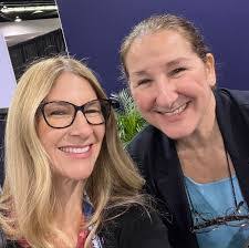 Rochelle Kent's Instagram, Twitter & Facebook