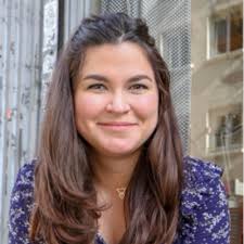 Lory Martinez G'17: Crafting Multilingual Narratives in a Globalized World 