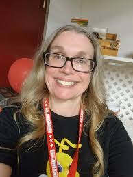 Things are buzzin' this weekend 🐝🐝🐝