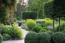 218 Likes 4 Comments Chris Moss Chrismoss Garden On Instagram Thankyou Marcus Harpur Who Passed Away This Garden Inspiration Garden Design Moss Garden