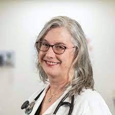 Glenna Hendricks's Instagram, Twitter & Facebook