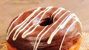 Donuts Moelleux Au Glacage Recette De Donuts Moelleux Au Glacage Marmiton