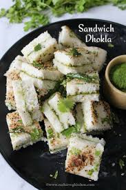 Sandwich Dhokla A Quick And Very Delicious Vegetarian Snack Variety Specialty Of Gujarat Now Sandwich Dhokla In 2020 Dhokla Recipe Dhokla Interesting Food Recipes