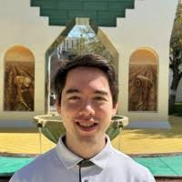 Zachariah Holder's Instagram, Twitter & Facebook