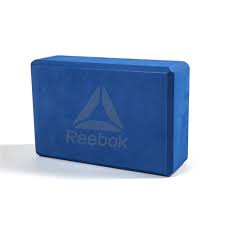 Made from dense eva foam, the block is designed to deepen and support your poses with bevelled edges to create a. Reebok Studio Yoga Block Yogablock Schaum Rayg 10025bl In 2021 Reebok Yoga Erste Hilfe