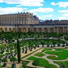 Chateau De Versailles France By Kausaustralys On Ig Prettiest Castles European Castles Chateau