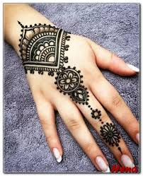 2.2 gambar henna simple dan cantik. 700 Gambar Henna Di Tangan Yg Mudah Hd Infobaru