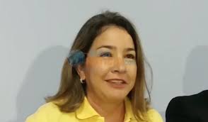 Cuido pa grandinan na cas ta creciendo y tin hopi riba lista pa yuda