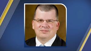 Interim ECU chancellor resigns after photos with students at bar surface