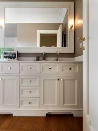 Falegnameria stagi di firenze, è azienda leader nella produzione di arredamento da bagno e di mobili da bagno su misura con lavorazione artigianale.visita il nostro catalogo e scopri i nostri prodotti! Mobili Bagno In Legno Su Misura Falegnameria Maestri