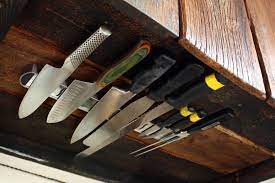 Don't relegate your snazzy coffee or espresso machine to the back of the cupboard. Space Solutions Under Cabinet Knife Rack
