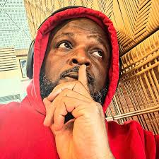 What are recommended accommodations in Kentucky with 2 bedrooms and washer  and dryer?