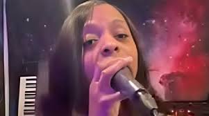 Starr Barrett & Teen Daughter Essynce Moore Launch Unique Service as  Virtual Assistants