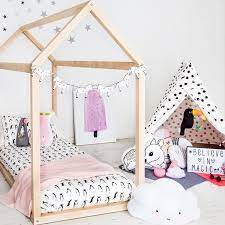 Where do kids even find coins these days in a world where we increasingly don't carry cash? Beautiful Unicorn Accessories For Kid S Rooms Petit Small Cool Kids Bedrooms Unicorn Bedroom Decor Kids Room Inspiration