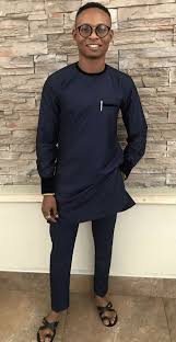 Mitindo mipya na ya kisasa ya mishono ya kitenge pamoja na staili zake. Royal Fashion Tanzania Tazama Mitindo Mpya Ya Shati Na Cute766