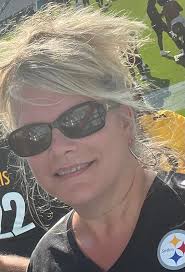 What are favorite dinner ideas near Folly Field and Port Royal area