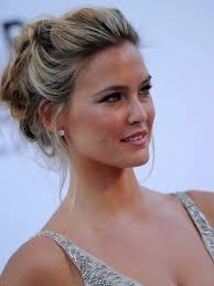 40 Quick And Easy Updos For Medium Hair Medium Length Hair Styles Medium Hair Styles Updos For Medium Length Hair