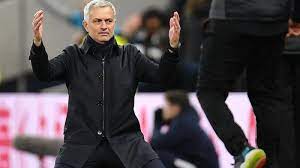 Jose mourinho wants tottenham to sign former manchester united midfielder marouane fellaini as part of a squad rebuild this summer. Jose Mourinho Dipecat Tottenham Berikut Deretan Calon Pengganti Pelatih Spurs Tribun Jogja