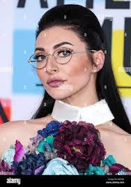 Clara Woodruff's Instagram, Twitter & Facebook