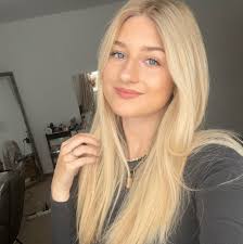 Hi friends I'm single from Switzerland 🇨🇭