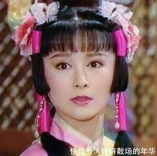 Jun 15, 2021 · 潘迎紫是华语演艺圈的一个不老神话，她出演的小龙女冷艳婉约，美成了荧幕上浓墨重彩的一笔，同时她也是上世纪80年代台湾娱乐圈红到发紫的女星，如今已然51岁，但仍能保持少女般的身材，果然年龄对她来说只是数字罢了。 74å²æ½˜è¿Žç´«å'Œ41å²äºŽæ­£åˆç…§ ç›¸å·®33å²å´åƒåŒé¾„äºº éš¾ä»¥ç½®ä¿¡ å¿«èµ„è®¯