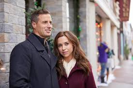 Still married to her husband david nehdar? Lacey Chabert The 10 Actors You Always See In Hallmark Channel Movies Popsugar Entertainment Photo 10