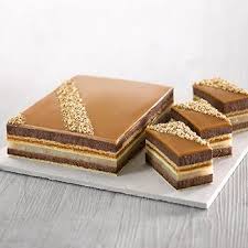 Entremets Choco Poire Caramel Entremet Chocolat Patisserie Poire Au Chocolat
