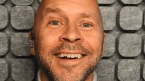 Derek Sivers: How to Rewire Your Perspective