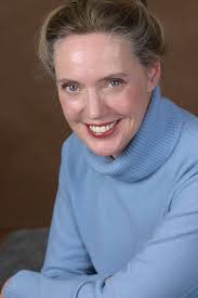 EFT 25: Eyes Front‎