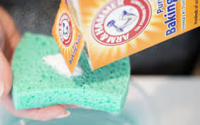 Soak a washcloth in the bath water. 11 Smart Ways To Use Expired Baking Soda Other Than Tossing It