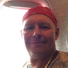 Torbjørn Lund (@2lundo)