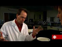 Though there are many different ways food chemically changes over time, browning in particular falls into 2 main c. L Epicerie La Chimie Dans Votre Assiette Le Brunissement Enzymatique Youtube